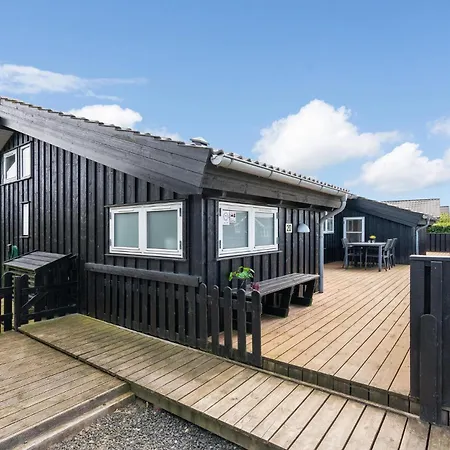 Casa vacanze Amazing In With Sauna