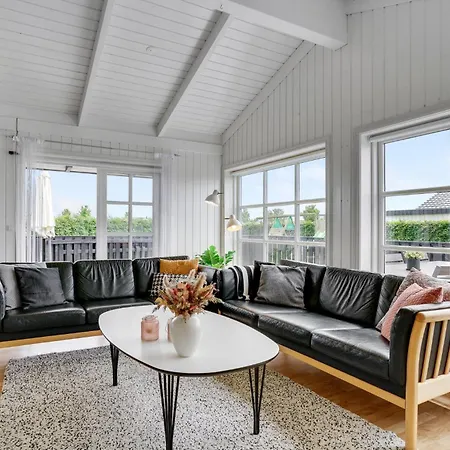 Casa vacanze Amazing In With Sauna